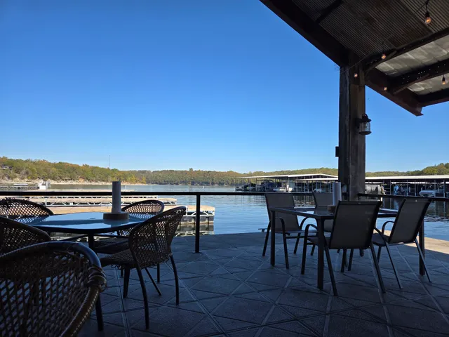 SS Dockside Cafe and Pub