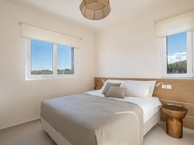 Calmaliving Seaside Chania