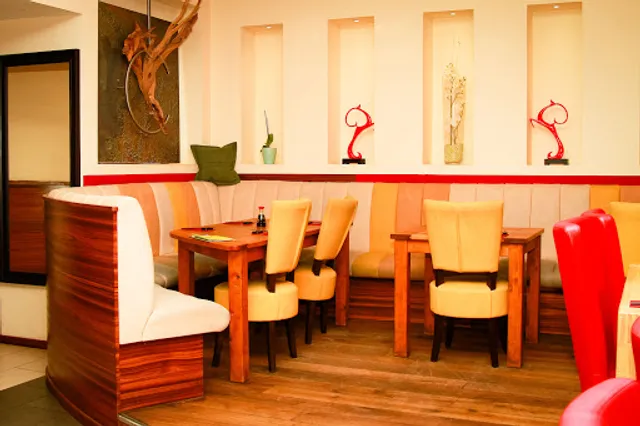 Nagoya Japanisches Restaurant Sushi Grill