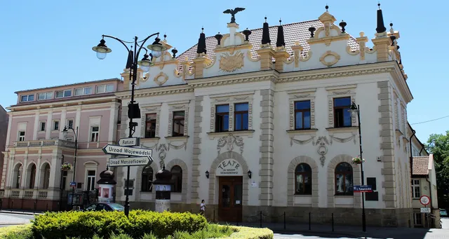 Apartment One Two Three