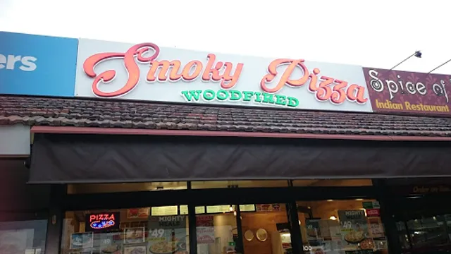 Smoky Pizza Woodfired