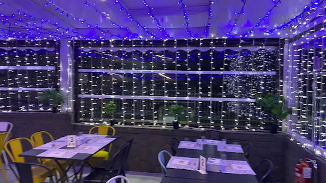 aniello mansi on the road