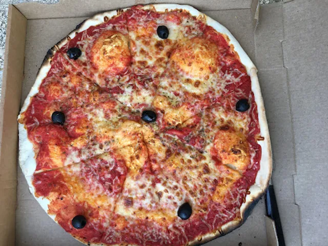 Camion de Pizza Don Camillo