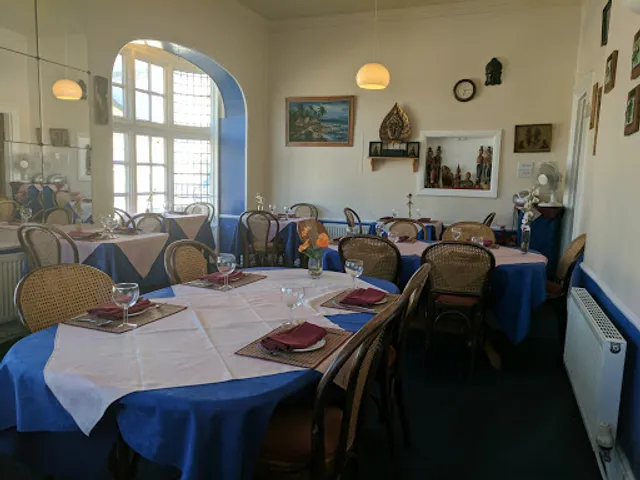 Sunitras Thai Restaurant