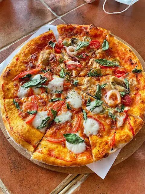 La Festa Pizzeria菲斯塔披薩屋