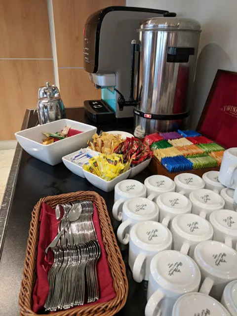 Exacta Restaurant & Bar