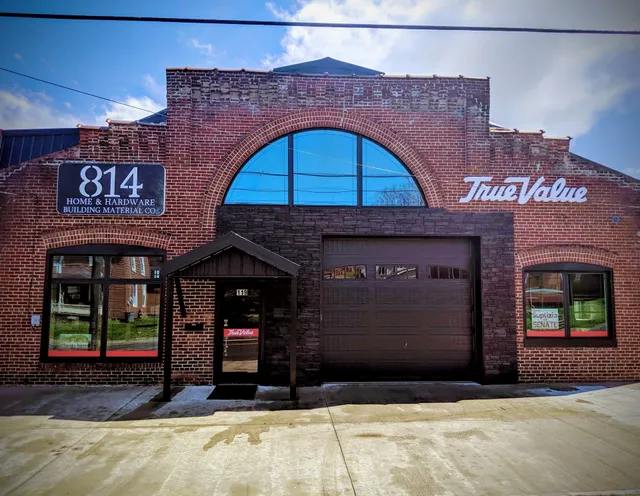 814 Home & Hardware, True Value Hardware