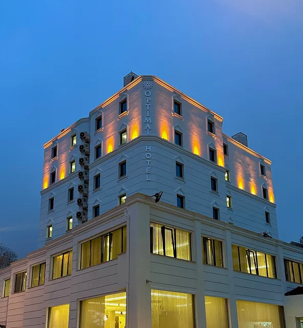 Optimal Hotel