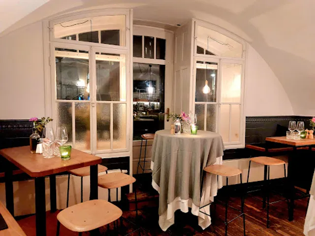 Brodkas FÆRBER - Weinbar Rosenheim