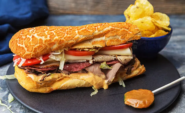 Ike's Love & Sandwiches