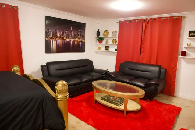 King Of Broadway Furniture