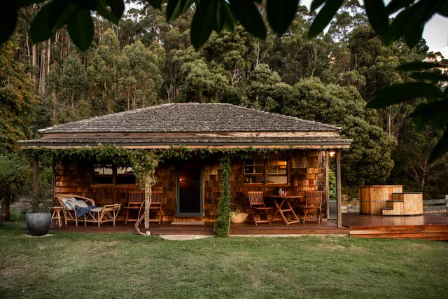 Cedar Cottage Meander