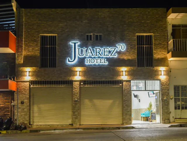 Hotel Juarez 70