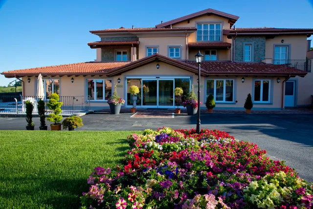 Villa Carolina Resort