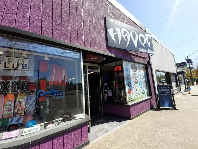 havoc clothing and skateshop