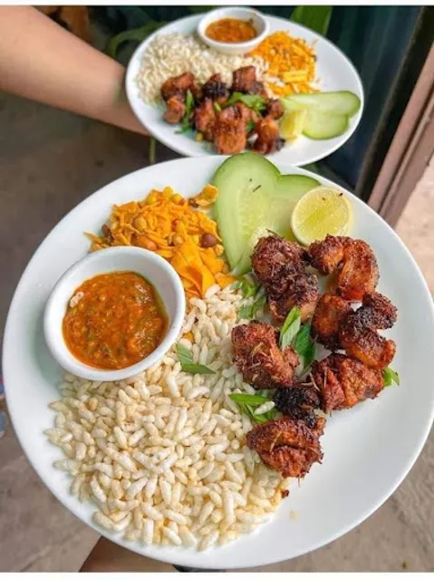 本格インド料理 レッドチリ 吉田店