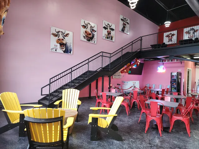 The Scoops Udder Place