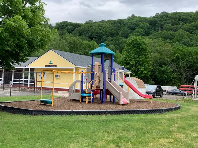 Meriden YMCA Mountain Mist Day Camp