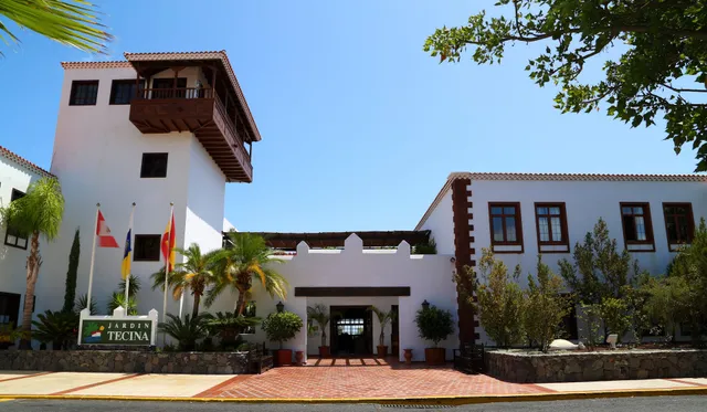 Hotel Jardin Tecina