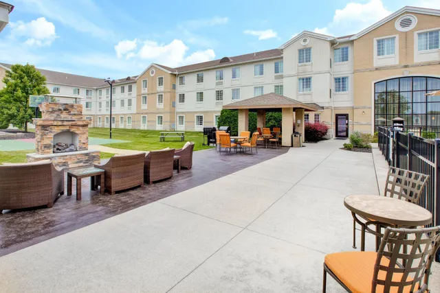 Staybridge Suites Cleveland Mayfield Heights Beachwd by IHG