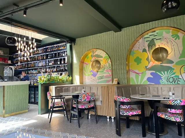 Artysansz Bistro Bar