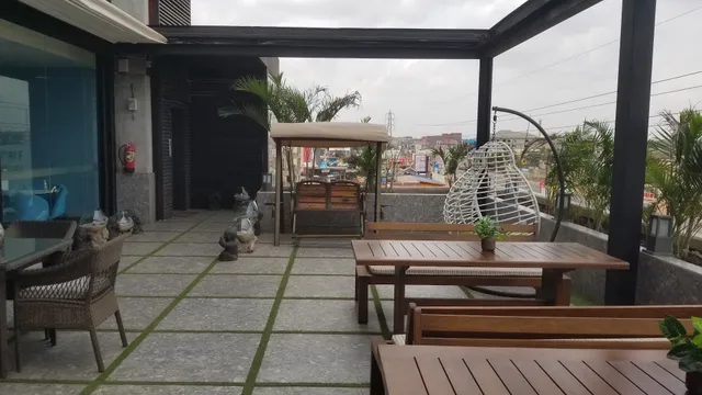 Noble House Restaurant - Tema Comm 25