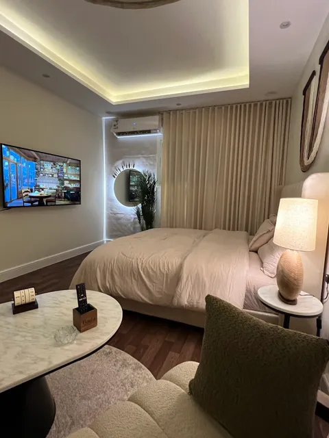 Quite studio | الإستديو الهادىء