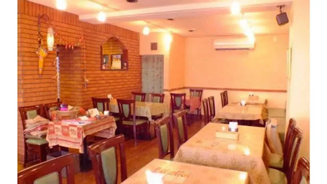 Shiri Aruna Kurakuen