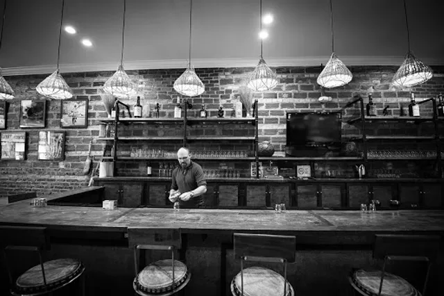 Mansa Kunda Restaurant