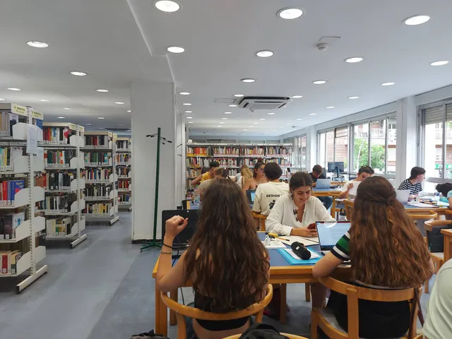 Acuna Public Library