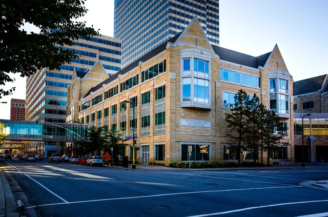 University of St. Thomas - Opus College of Business