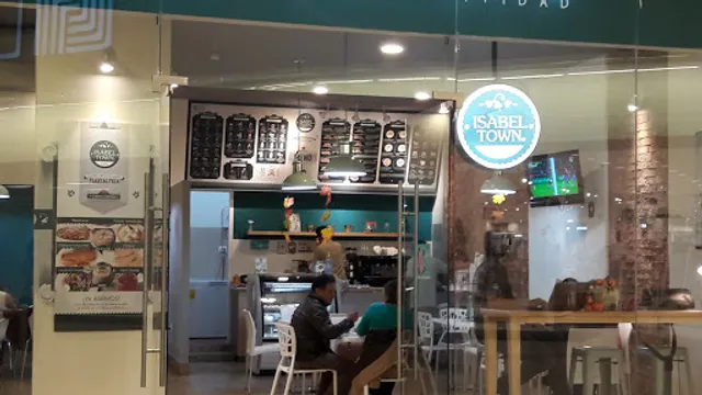 Isabel Town Café Galerias Tlaxcala