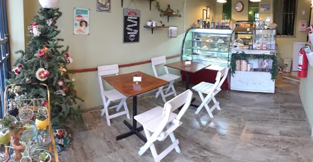 Café - Pastry Shop