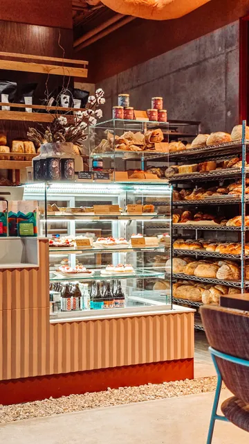 Breaking Bread - Kalwaryjska