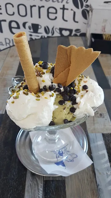 Ritrovo Dello Stretto