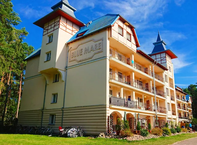 Mare Blue Apartments in Ani