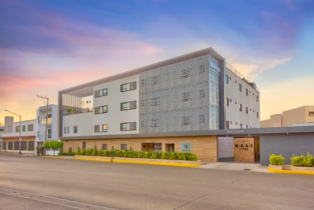 Hotel KALI La Raza