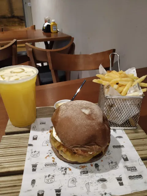 La Parrilla Burguer