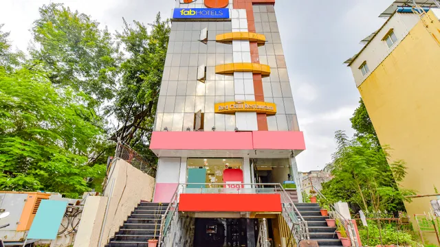 FabExpress Shri Shyam Palace