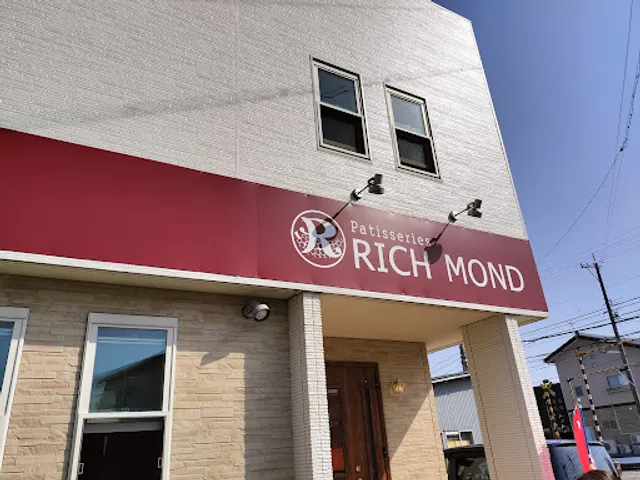 リッチ・モント 内灘店