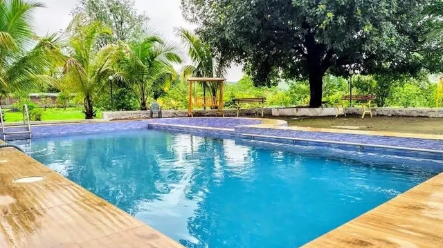 BUGREE BROTHER'S FARM HOUSE