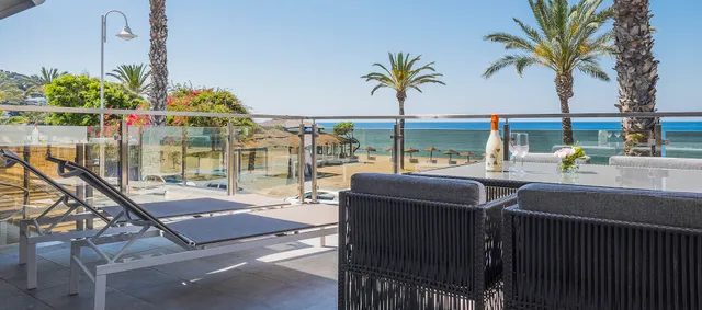 H. Boutique La Caleta Bay