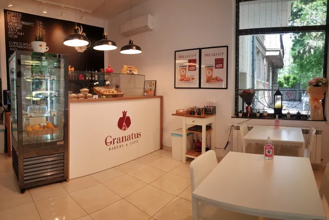 Granatus Bakery & Cafe
