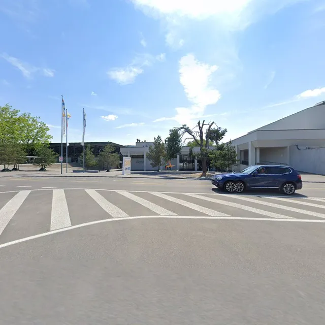 Tägi Imbiss Treffpunkt 74