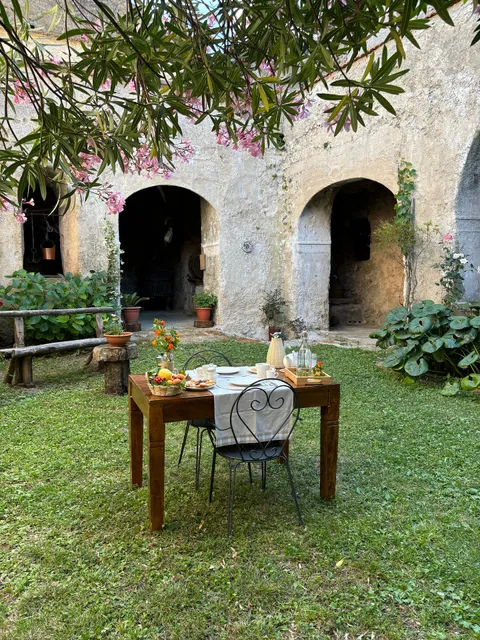 Lucy's Guest House Amalfi Coast