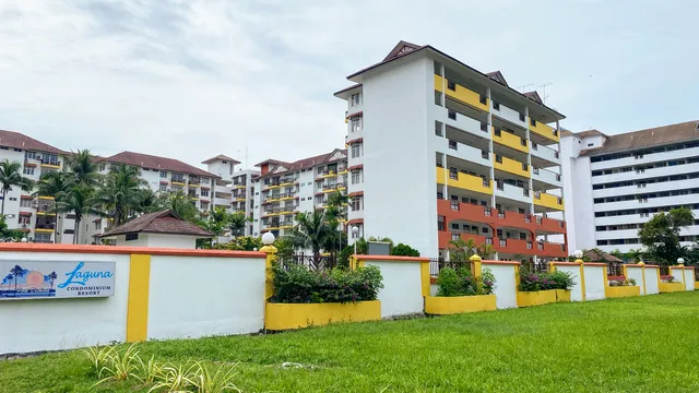 Laguna Condominium Resort