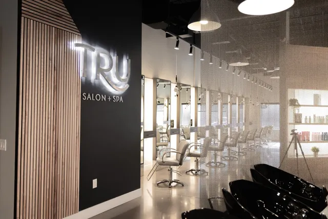 TRU salon + spa at Warren