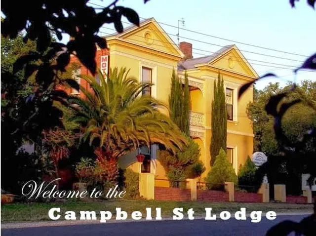 Campbell St Lodge