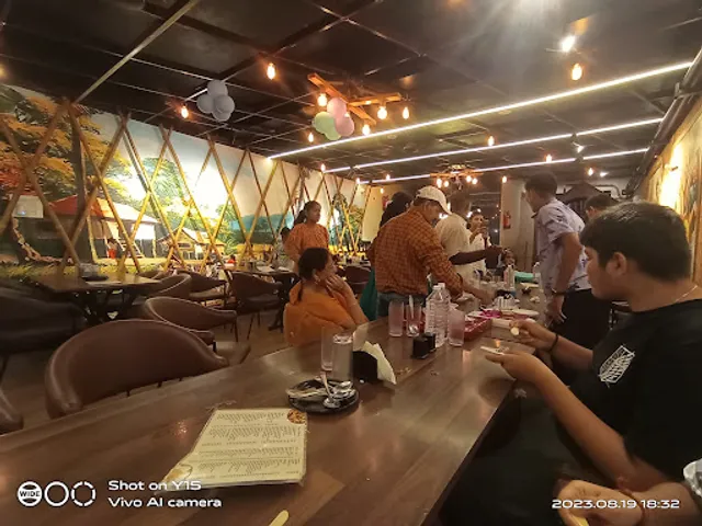 Mohindra’s SweetChilly Restaurant