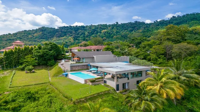 White Monkey Villa - Private Pool & Jacuzzi WOW Holiday Homes